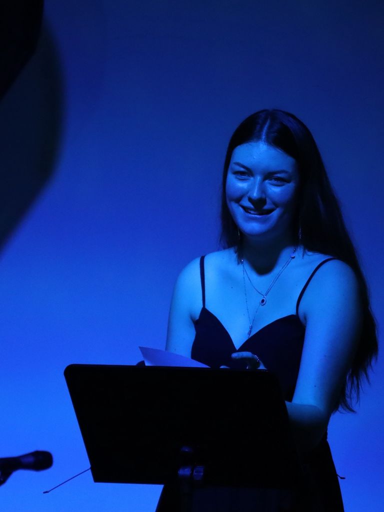 Lilli als Solistin bei einer privaten Feier im August 2021